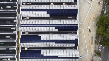 Schwimmhalle Neufeld