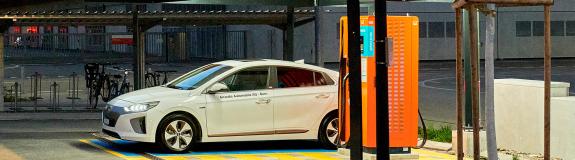 Öffentliche Ladestation für Elektroauto